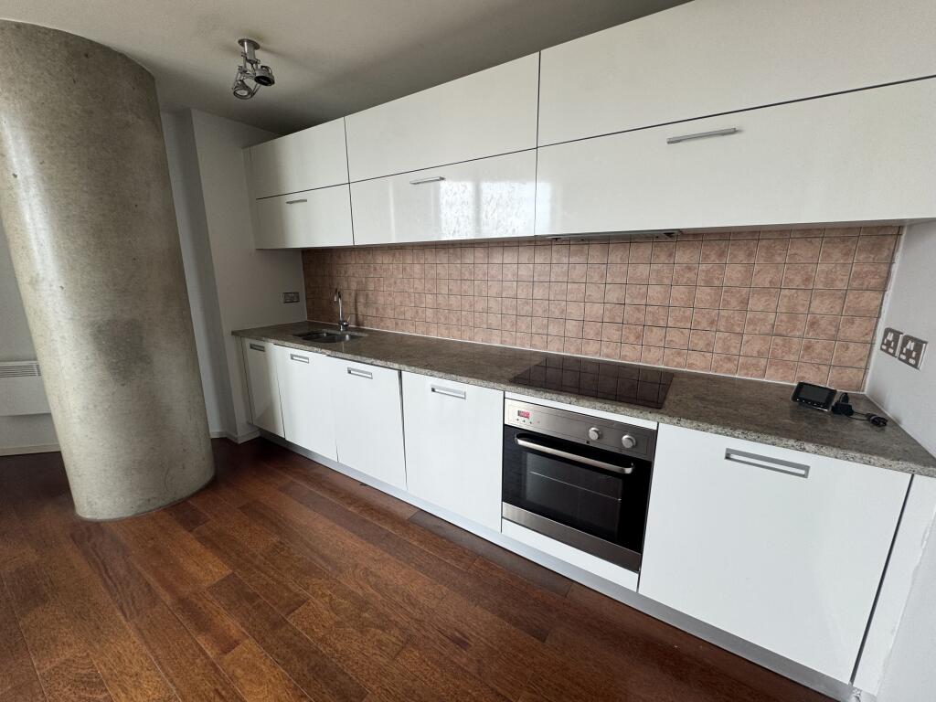 Additional image 5 of Beetham Tower