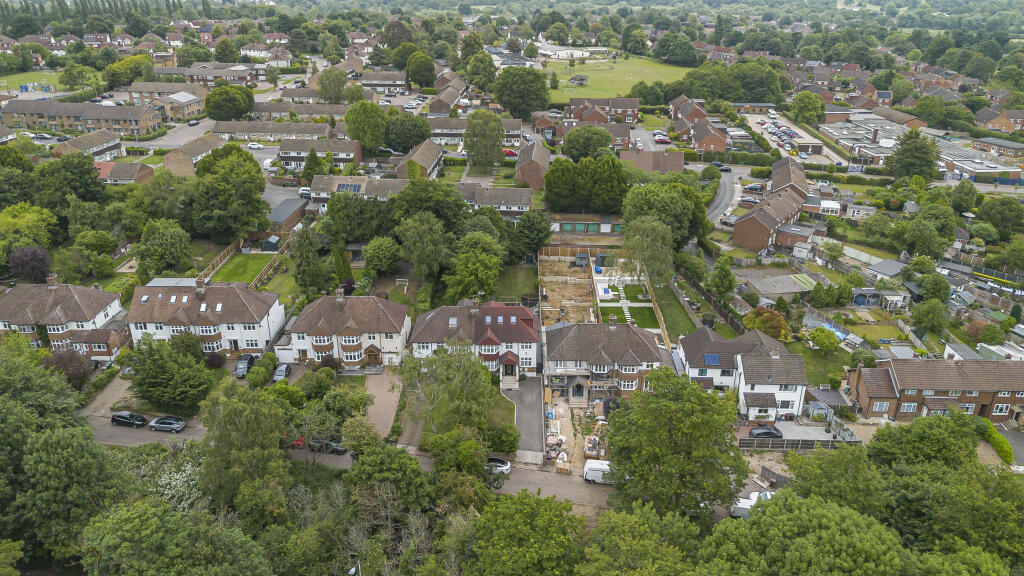 Additional image 40 of Watling Street, St Albans, AL1