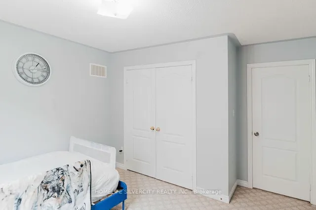 Additional image 33 of 26 Fossil St