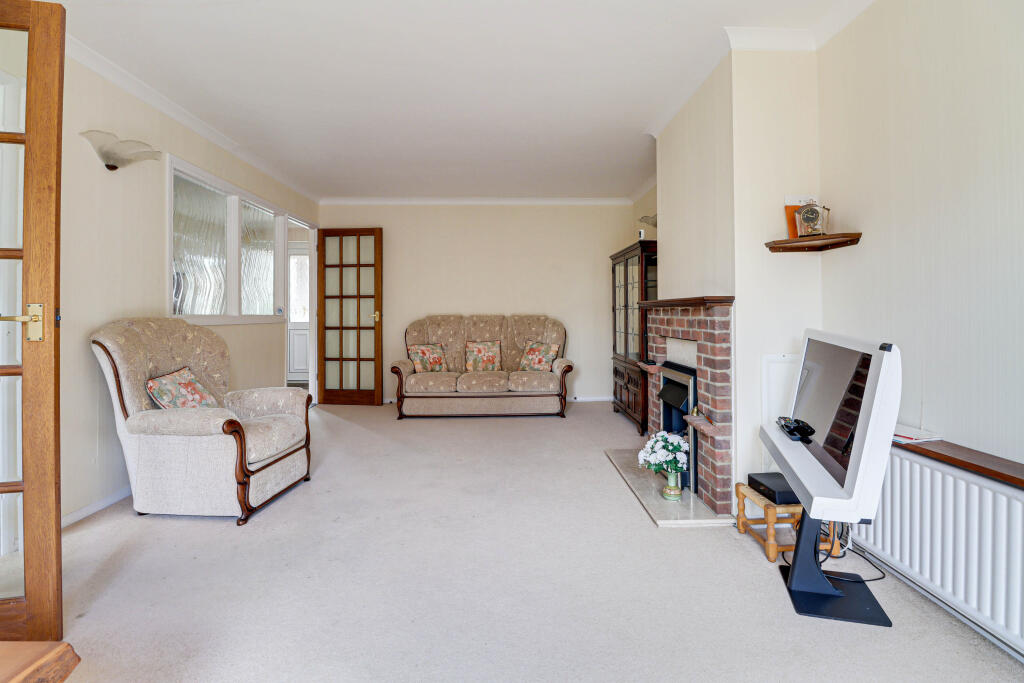 Additional image 8 of Waveney Road, Harpenden, AL5