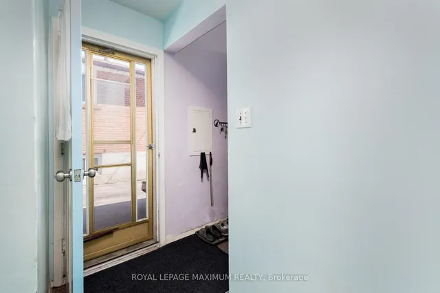 Additional image 20 of 52 Seacliff Blvd