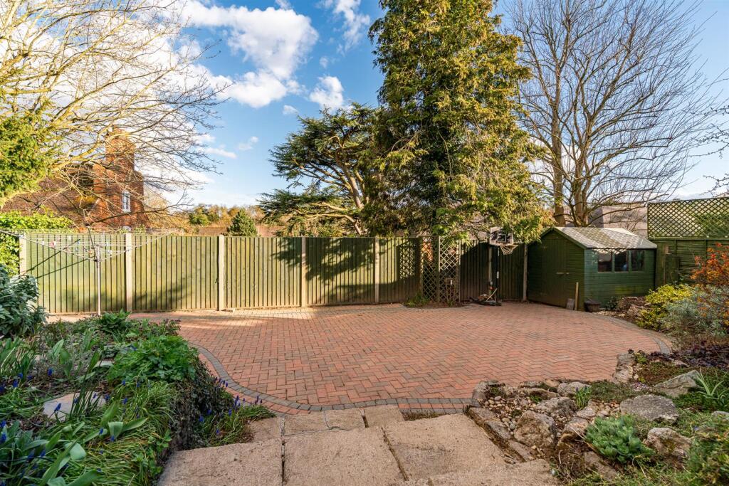 Additional image 24 of Elmoor Close, Welwyn