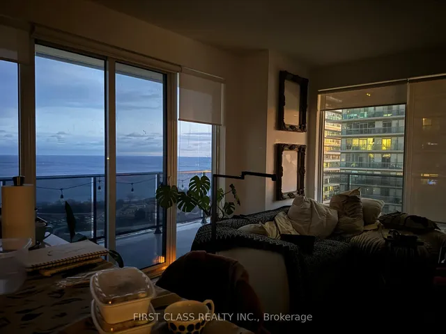 Additional image 12 of 70 Annie Craig Dr Unit 2506