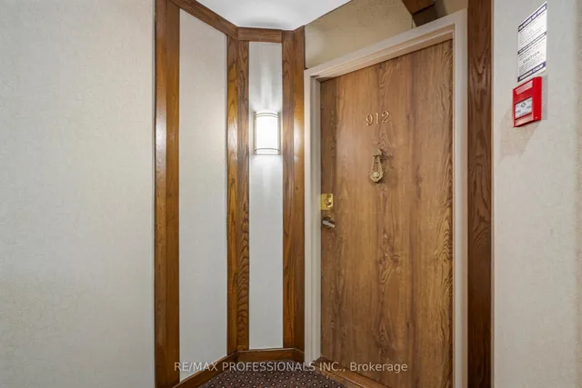 Additional image 5 of 2000 Islington Ave Unit 912