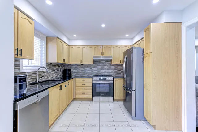 Additional image 14 of 85 Ridgemore Cres