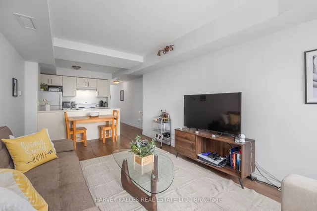 Additional image 4 of 15 Maplewood Ave Unit 212