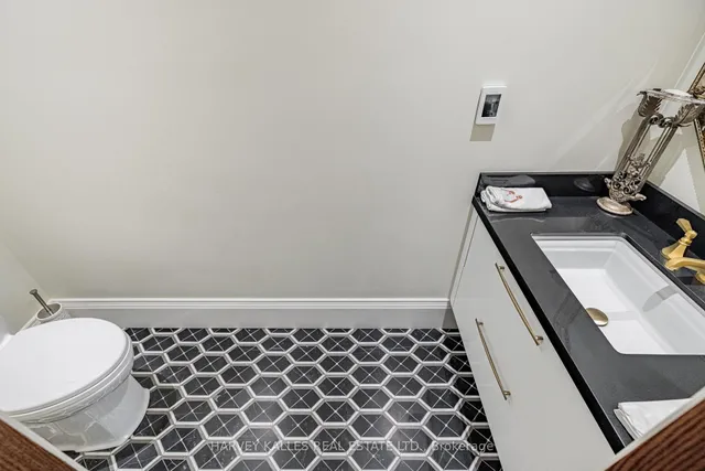 Additional image 14 of 386 Palmerston Blvd