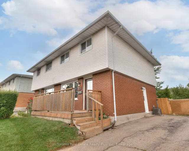 Additional image 3 of 31 Roberts Cres