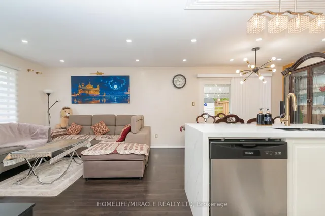 Additional image 7 of 10 Huntingwood Cres