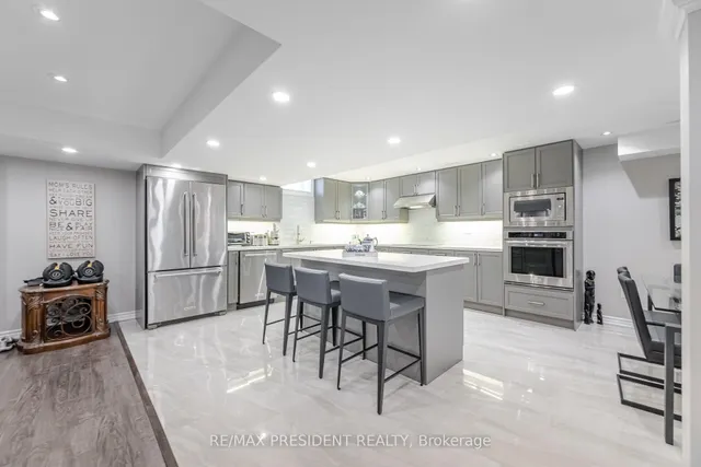 Additional image 35 of 12 Valleyridge Cres