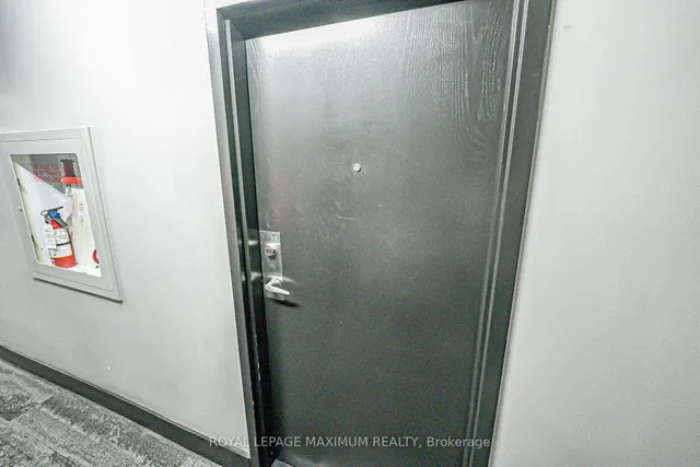 Additional image 6 of 38 Joe Shuster Way Unit 617