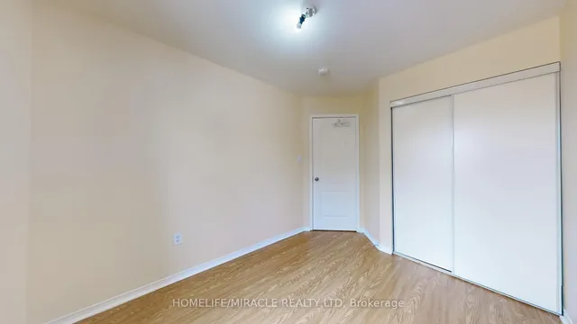 Additional image 31 of 59 Roadmaster Lane