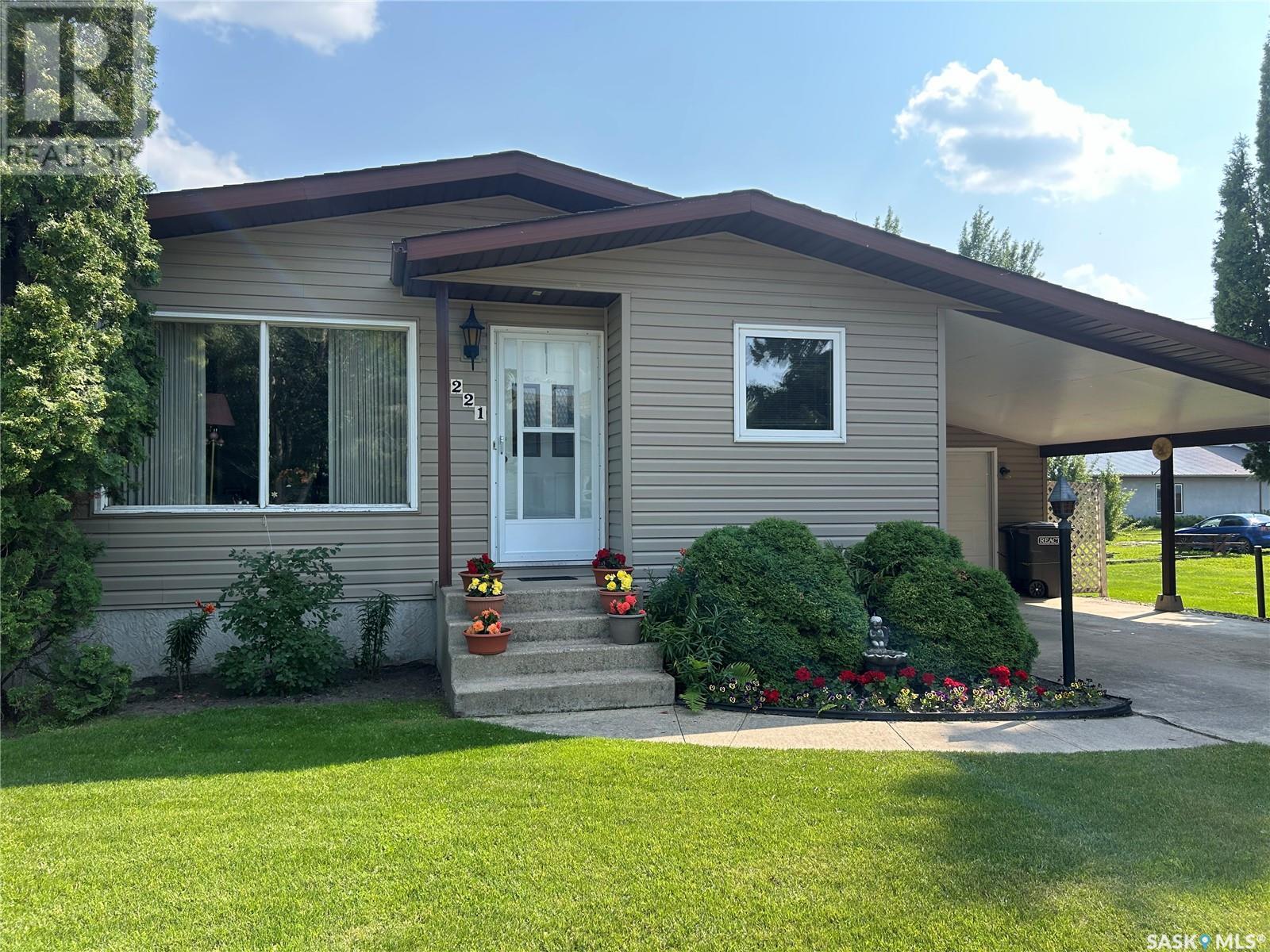 Property image for 221 Howard STREET|Drake, Saskatchewan S0K1H0