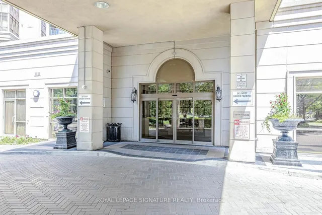 房产图片 4 - 700 Humberwood Blvd 单元128