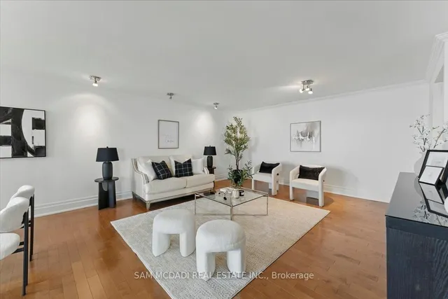 Additional image 5 of 2045 Lake Shore Blvd Unit 1605