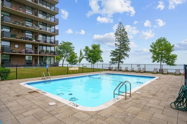 Additional image 18 of 500 GREEN Rd Unit 218