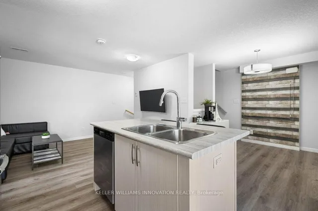 Additional image 10 of 1989 Ottawa St Unit 24B