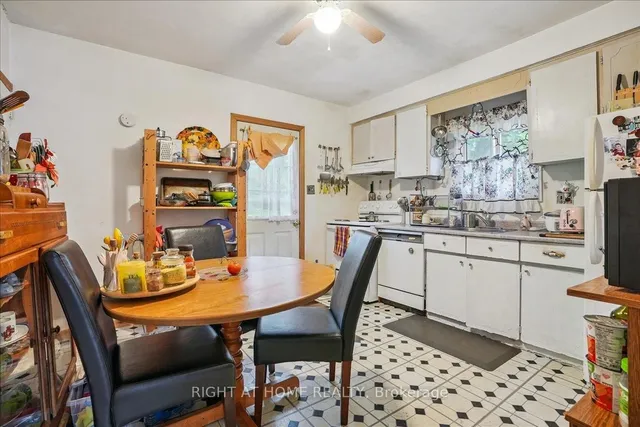 Additional image 17 of 223 BROADWAY Ave