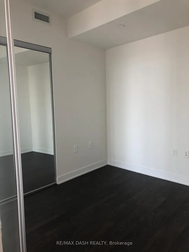 Additional image 13 of 27 Bathurst St Unit 1204W