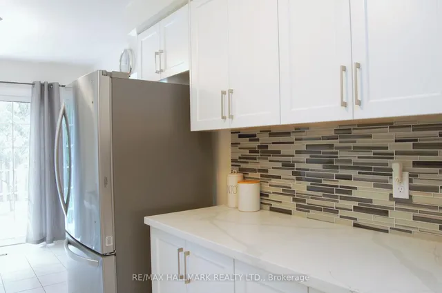 Additional image 5 of 113 Mammoth Hall Tr