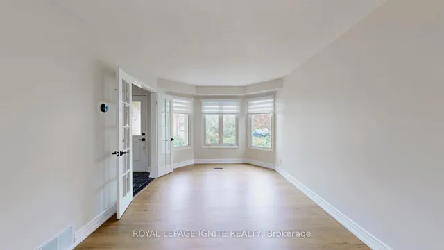 Additional image 4 of 18 Littleborough Crt