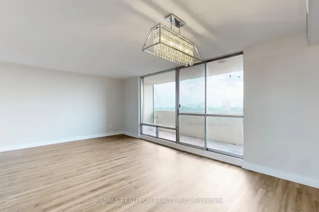 Additional image 9 of 1 Massey Sq Unit 1506