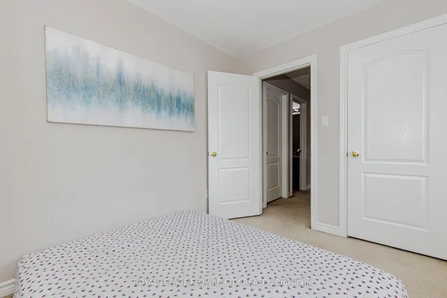 Additional image 43 of 23 NEW PINES Tr