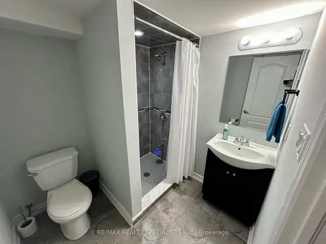 Additional image 8 of 313 Gooding Cres