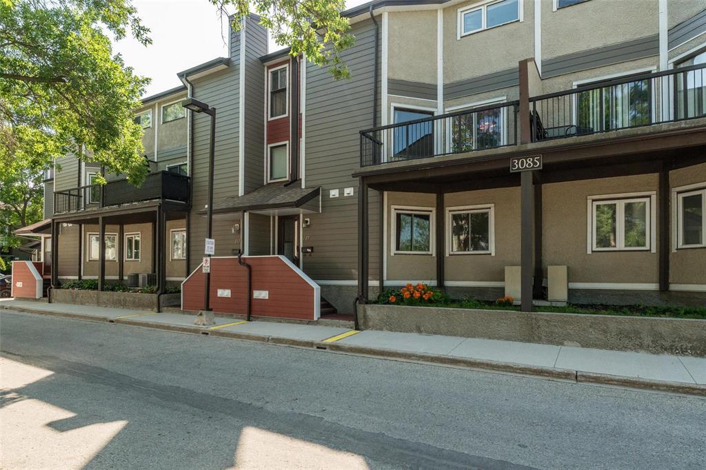 719 3085 Pembina Highway|Winnipeg, Manitoba R3T4R6