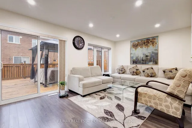 Additional image 15 of 11 Hoover Rd