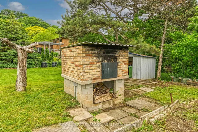 Additional image 33 of 35 Greenhill Ave