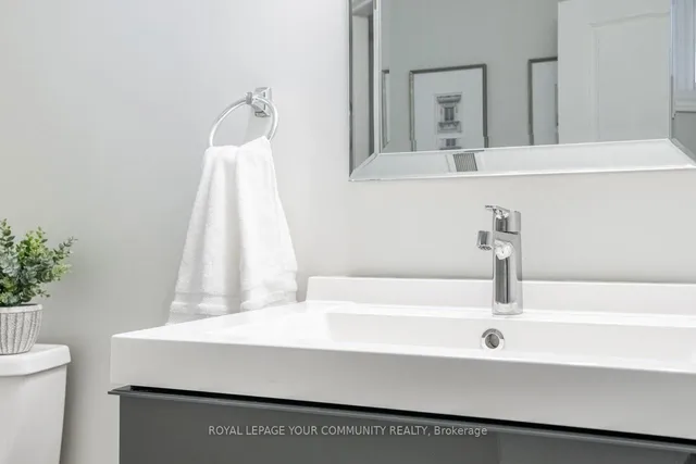 Additional image 28 of 614 Holly Hill Cres