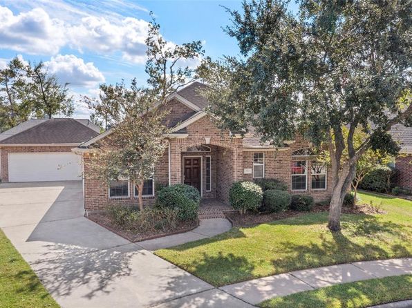 7903 S Wellington Ct, Houston, TX 77055