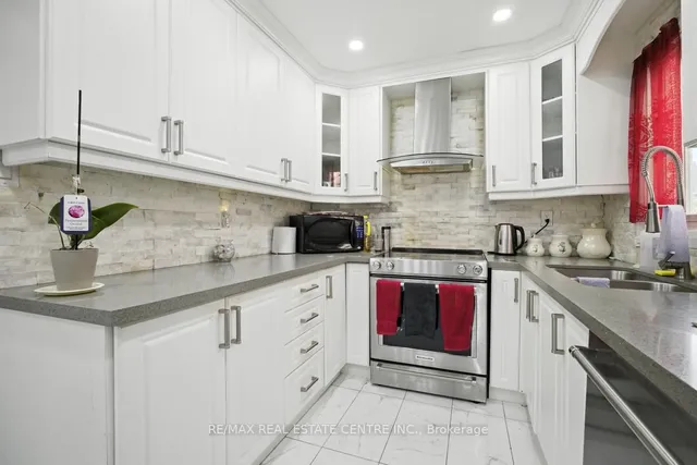 Additional image 16 of 21 Chopin Cres