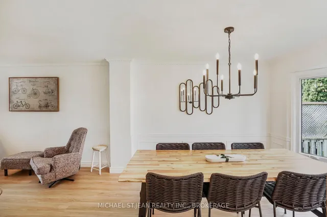 Additional image 13 of 14 Pompano Crt