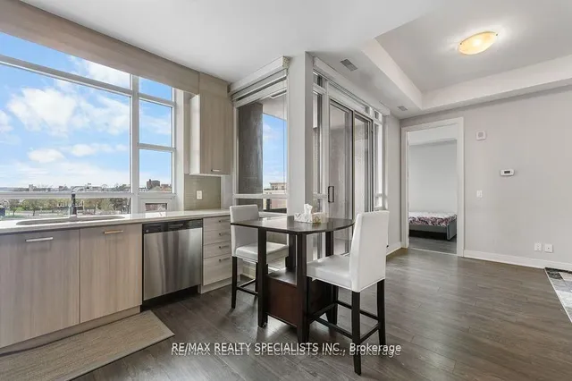 Additional image 9 of 150 Main St Unit 503