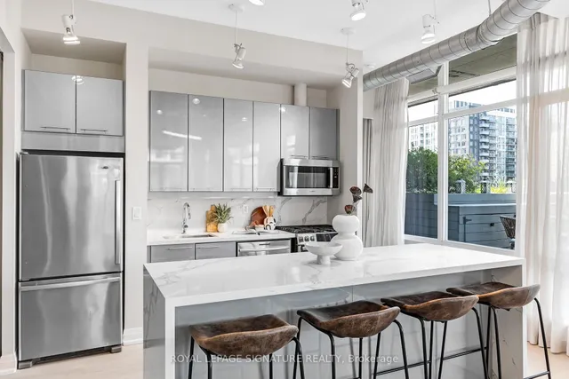 Additional image 13 of 66 Portland St Unit 708