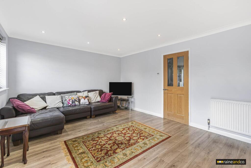 Additional image 21 of Cecil Crescent, Hatfield