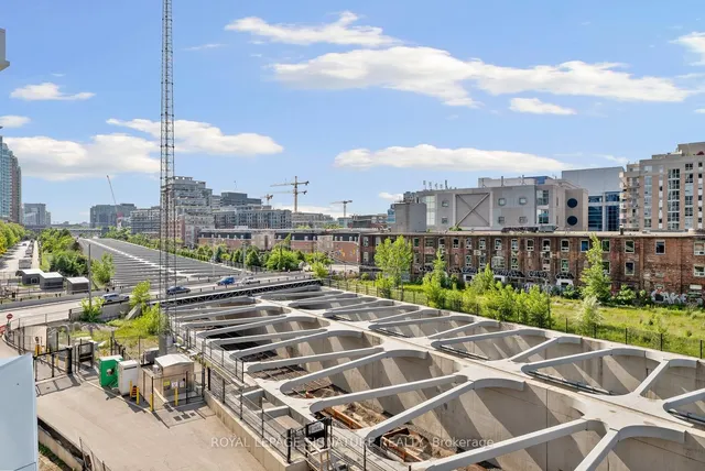 Additional image 26 of 50 Ordnance St Unit 407