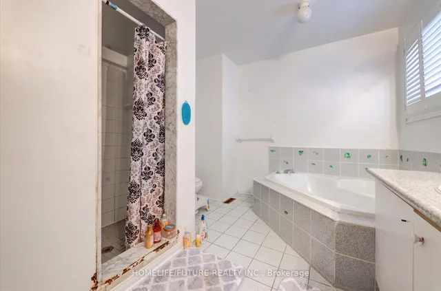 Additional image 34 of 10 Hania Terr