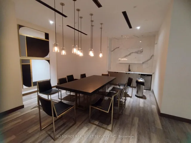 Additional image 27 of 8 Tippett Rd Unit 212