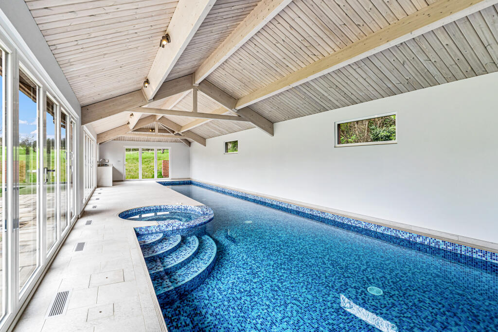 Additional image 6 of Reynards Road, Welwyn, AL6