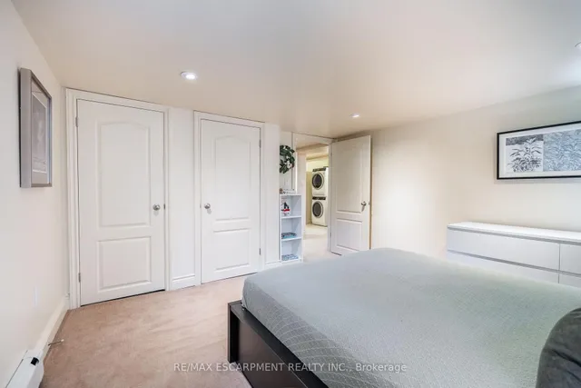 Additional image 39 of 154 Dalewood Cres