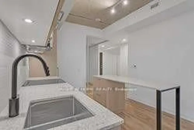 Additional image 8 of 1808 St.Clair Ave Unit 313