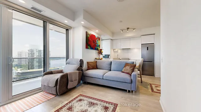 房产图片 10 - 70 Annie Craig Dr 单元 2703