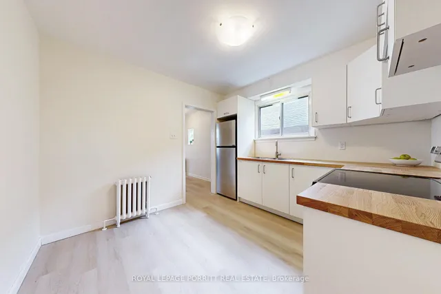 Additional image 13 of 126 A Sixteenth St