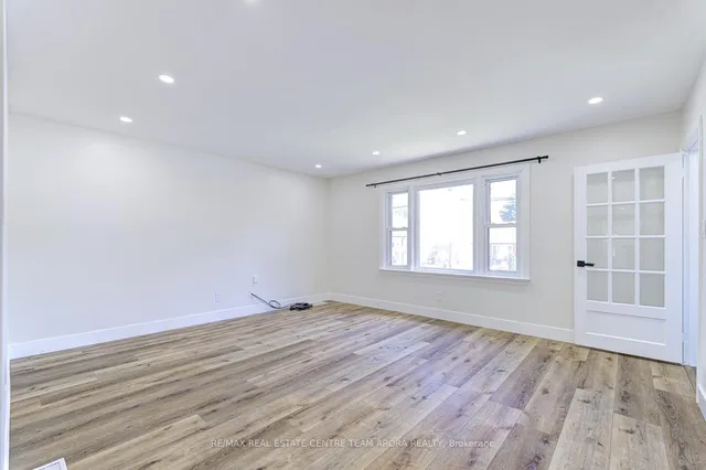 Additional image 8 of 178 Cloverdale Ave