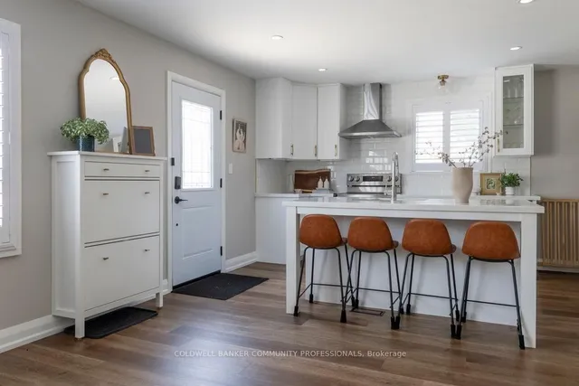 Additional image 17 of 40 Duncombe Dr