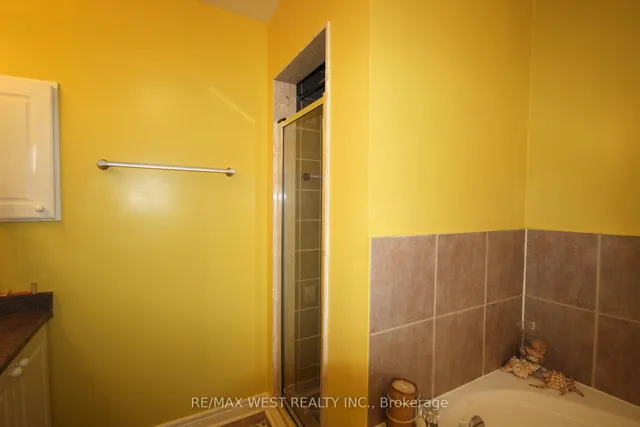 Additional image 31 of 6 Bowsfield Dr