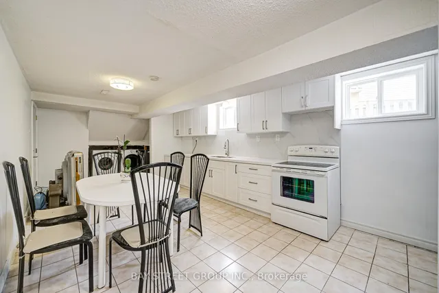 Additional image 30 of 64 Rakewood Cres